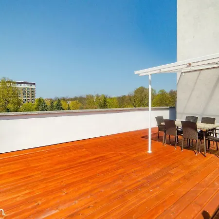 Wakacyjny Z Tarasem Apartmán *